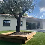 Prestigious Between Vignobles Ocean And Bordeaux Avec Piscine * Le Pian-Médoc