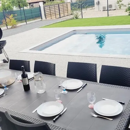 Villa Prestigious Between Vignobles Océan&bordeaux Avec Piscine *