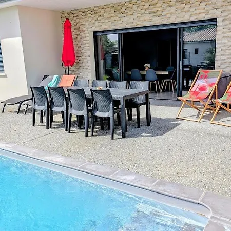 Villa Prestigious Between Vignobles Océan&bordeaux Avec Piscine *